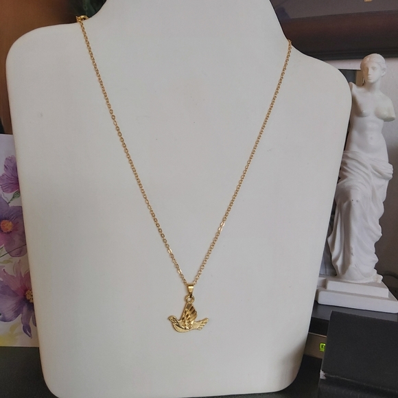 2 for 20$: Dove Pendant with Chain - Picture 2 of 3